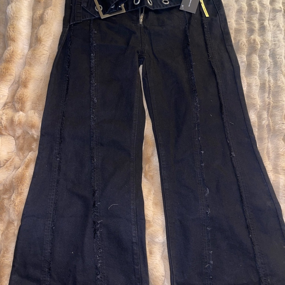 Stylish Black Women's Jeans